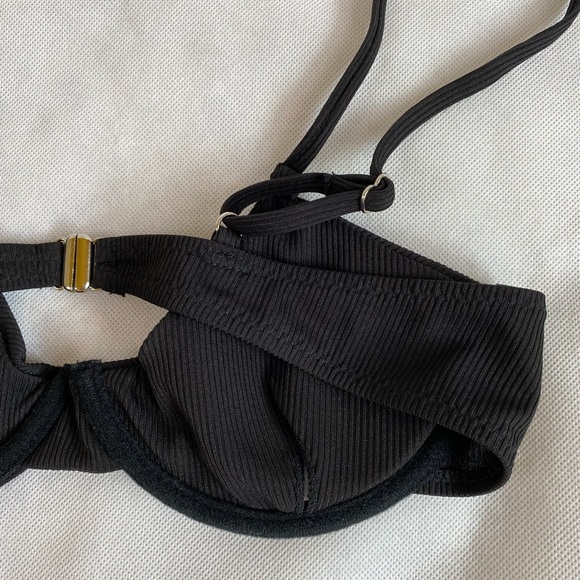 SHEIN underwire bikini top - Picture 5 of 6